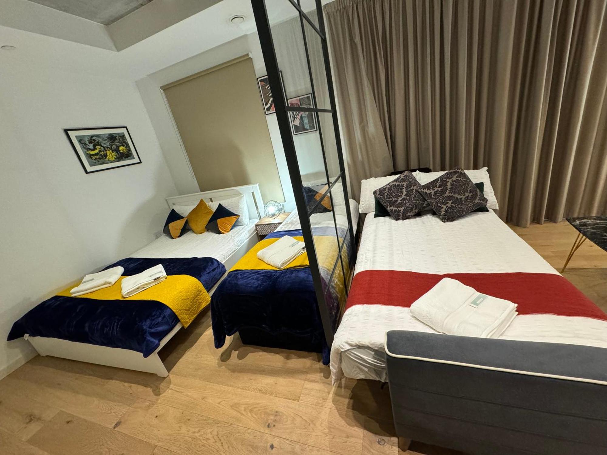 Amazing Cosy Apartment, Next To O2 Arena And Close To London Excel, Secure Parking Zewnętrze zdjęcie