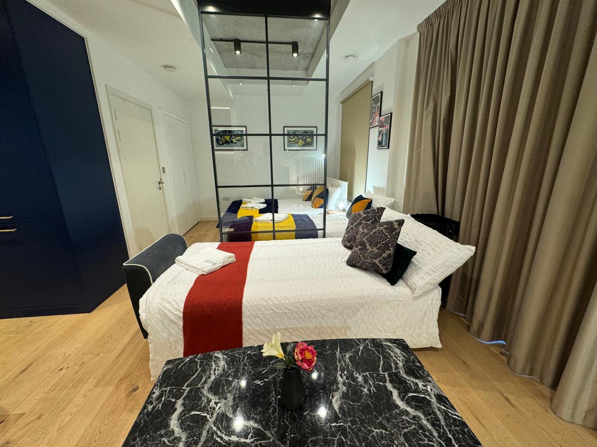 Amazing Cosy Apartment, Next To O2 Arena And Close To London Excel, Secure Parking Zewnętrze zdjęcie